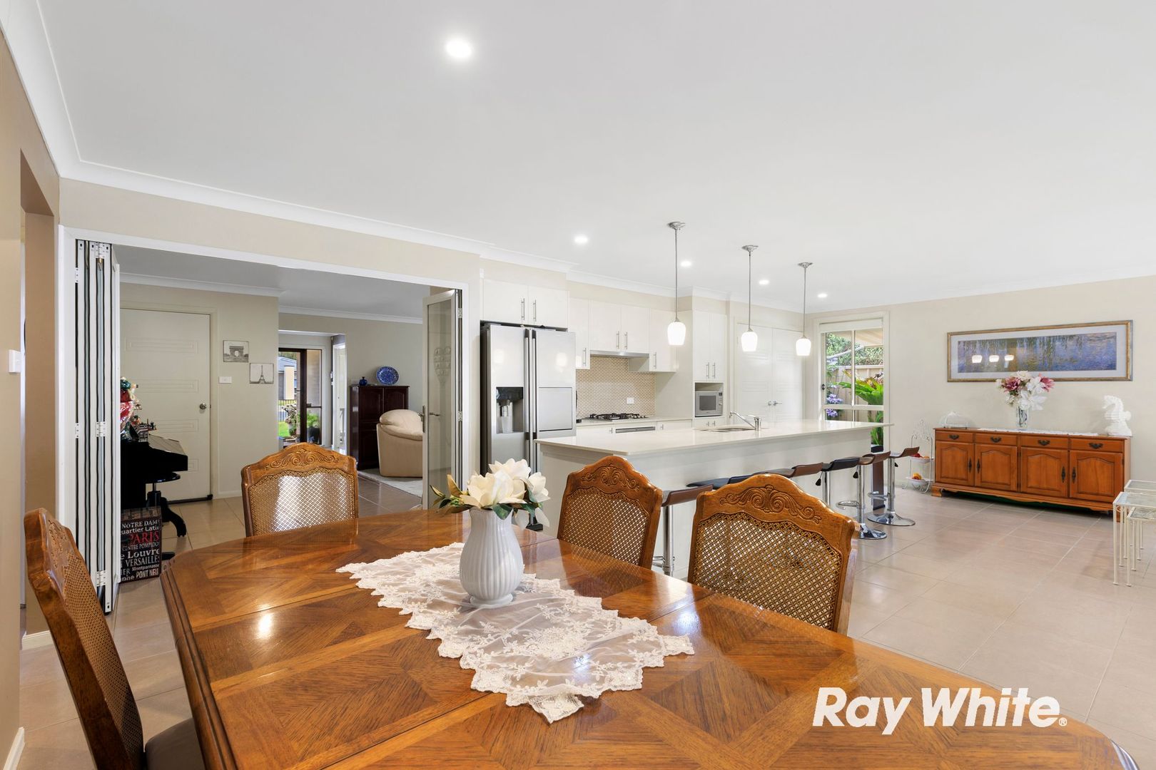 4 Marcelle Close, Broulee NSW 2537, Image 2