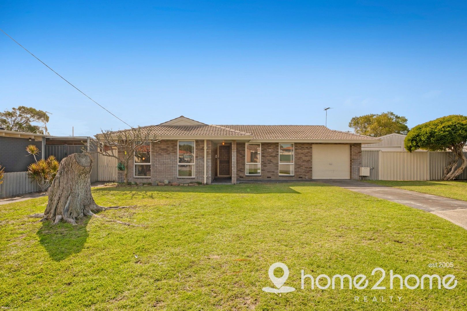 3 bedrooms House in 5 Lancier Place ROCKINGHAM WA, 6168