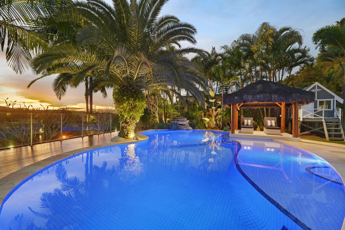 5 bedrooms House in 140 Valley Drive TALLEBUDGERA QLD, 4228