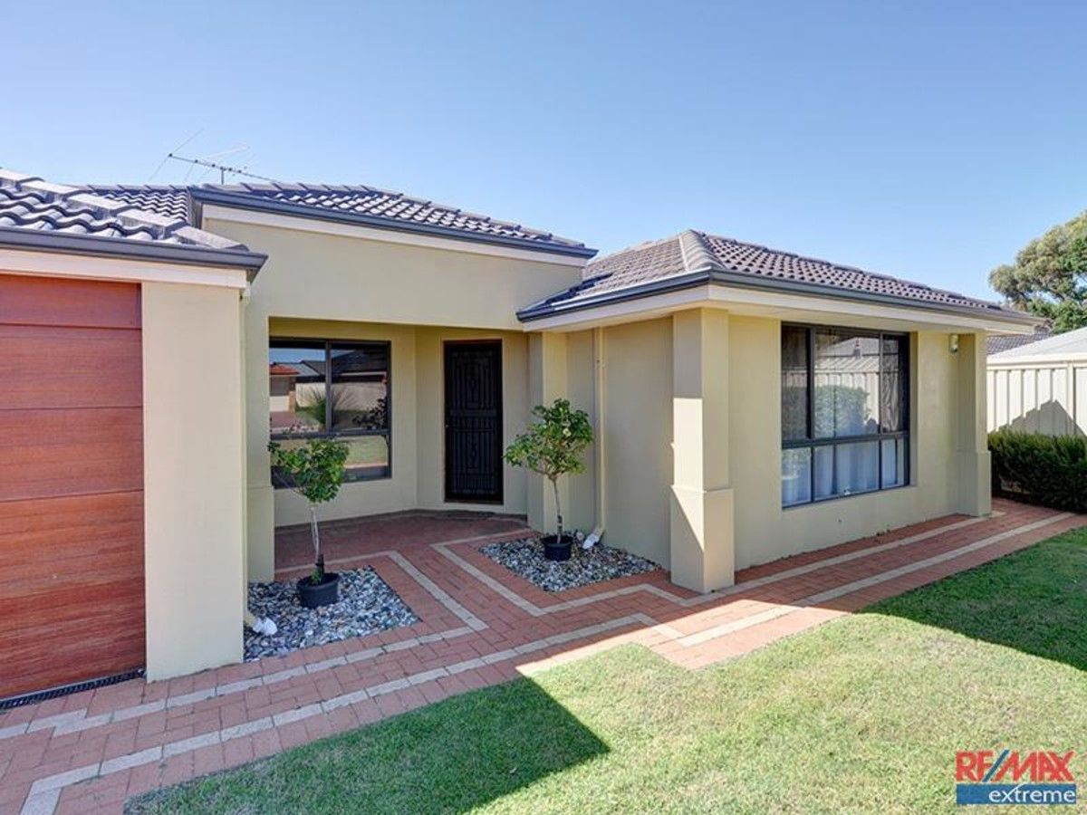 52 Tandara Fairway, Tapping WA 6065, Image 1