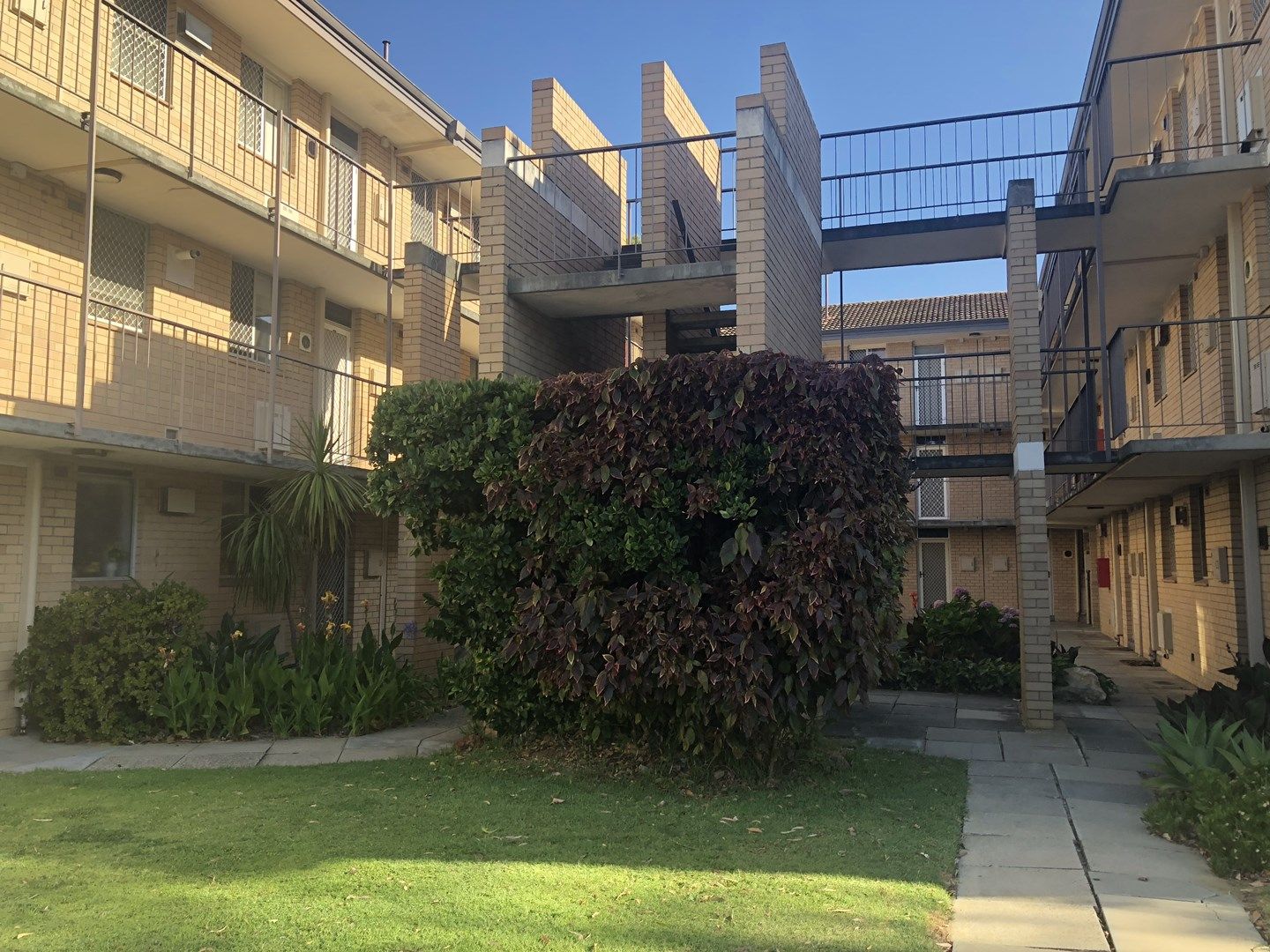 1 bedrooms Apartment / Unit / Flat in 209/124 Subiaco Road SUBIACO WA, 6008