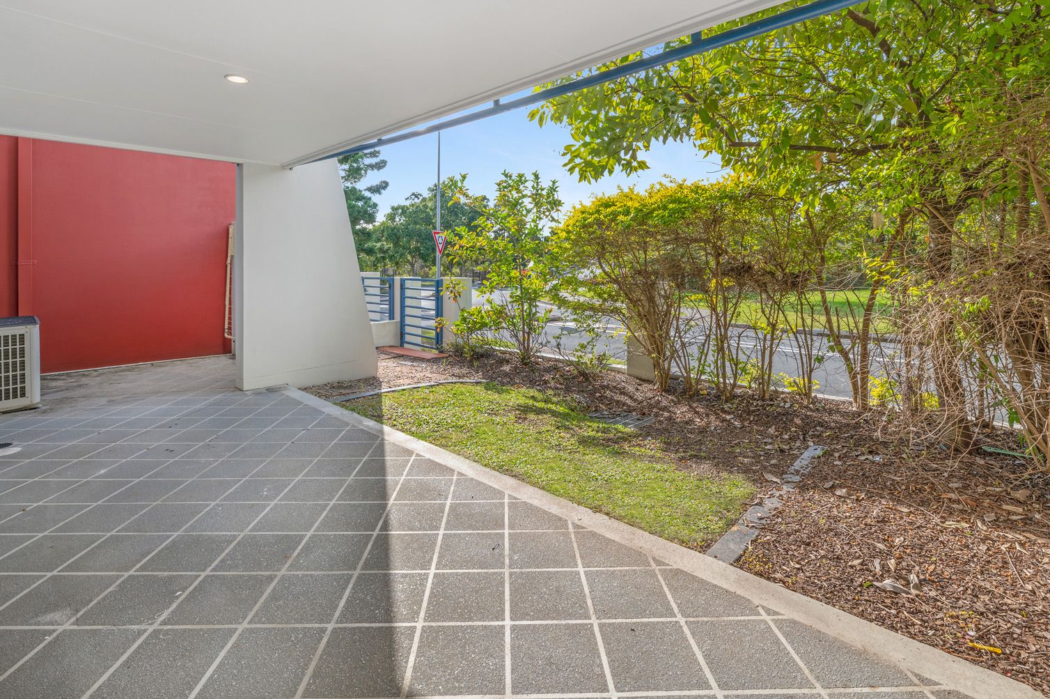 2/11 Azzurra Drive, Varsity Lakes QLD 4227, Image 1