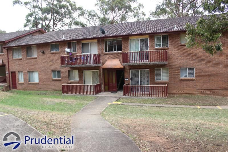 32/1 Lavinia Place, AMBARVALE NSW 2560, Image 0