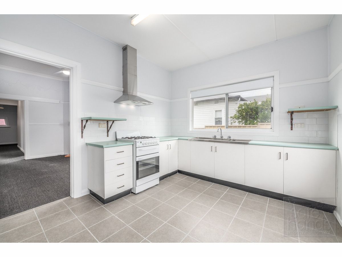 4 bedrooms House in 23 Mordue Parade JESMOND NSW, 2299