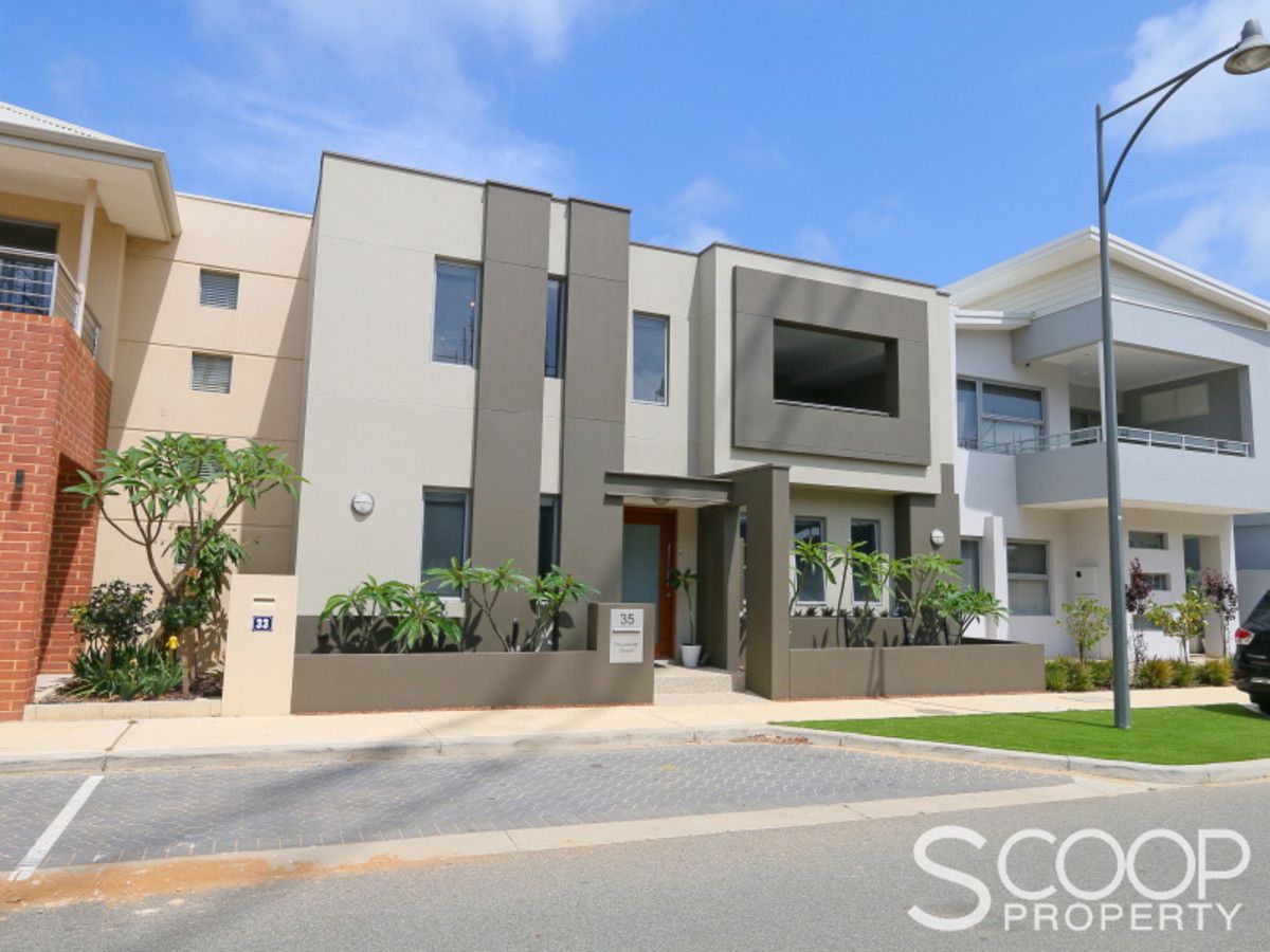 35 Shoalwater Street, North Coogee WA 6163, Image 1