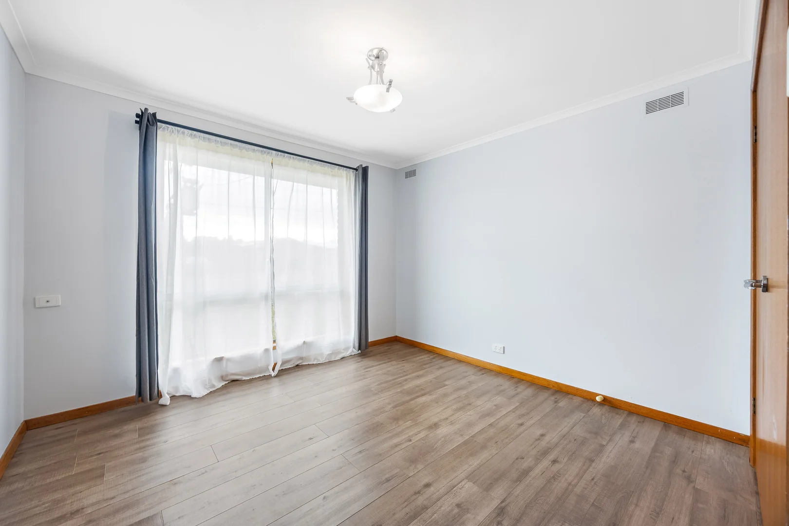 Additional image 5 of 23 Clover Street, Wendouree VIC 3355