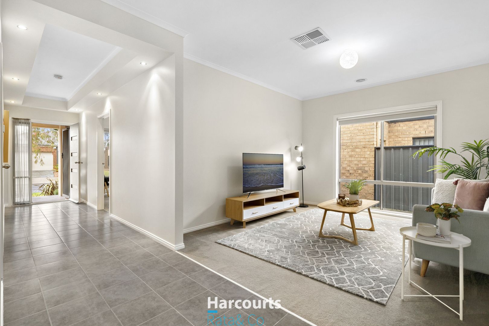 24 Cheltenham Close, Craigieburn VIC 3064, Image 1