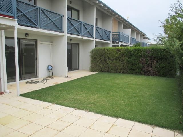 3 bedrooms House in 2/1 Fitzroy Road RIVERVALE WA, 6103