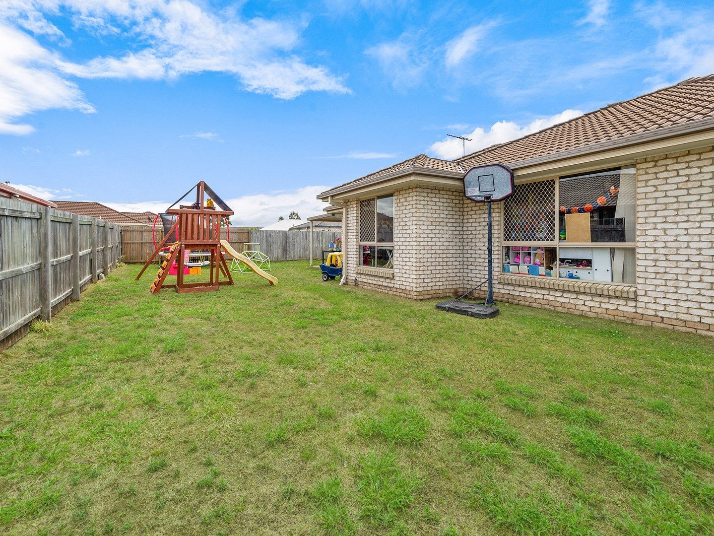 16 Auster Avenue, Bray Park QLD 4500, Image 0