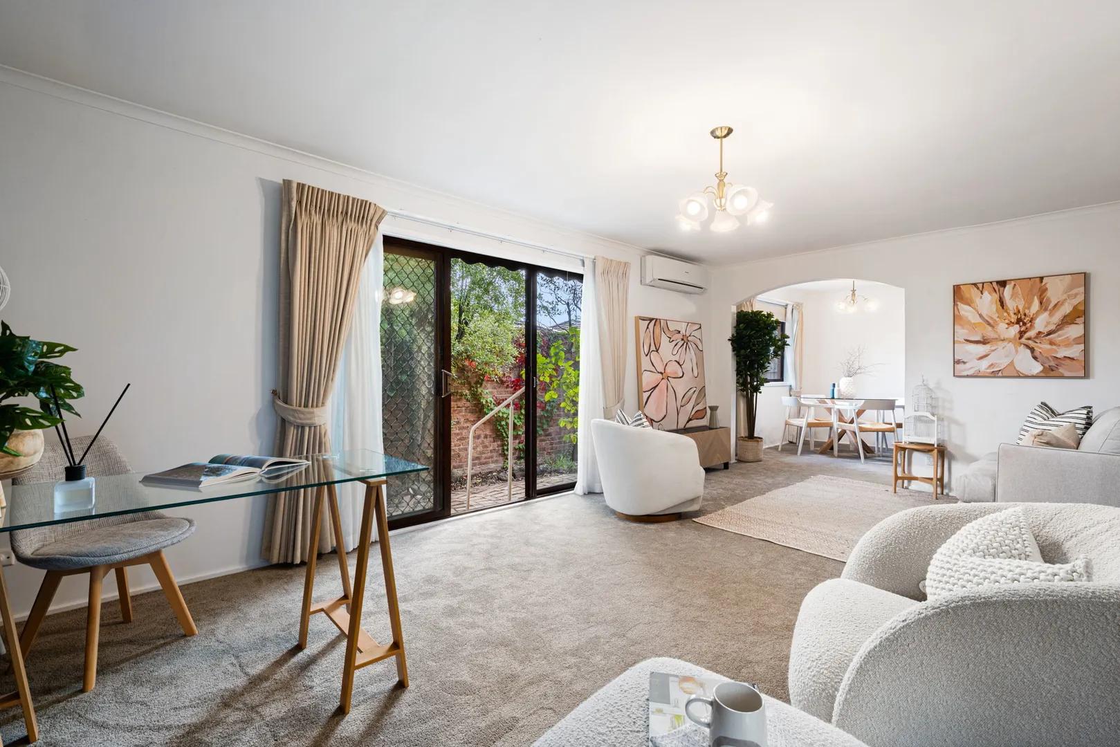 Apartment in Berwick - View 2