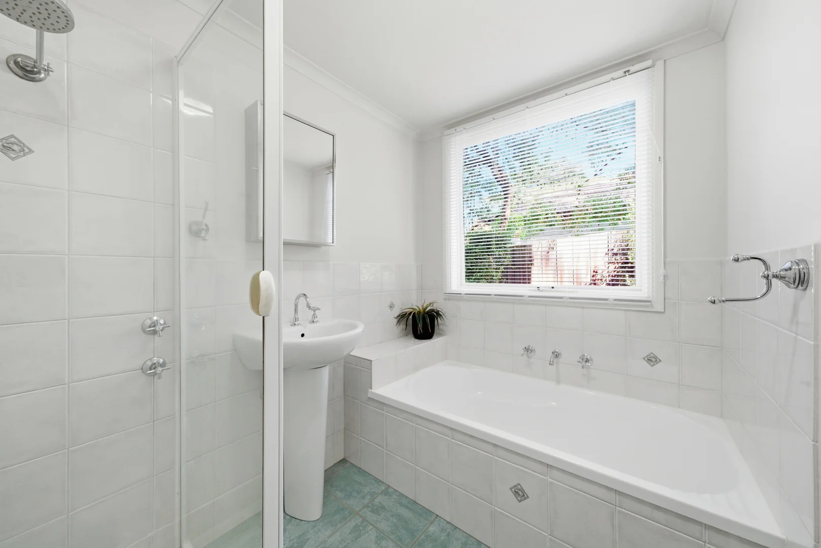 Additional image 11 of 1A Evelyn Road, Ringwood North VIC 3134
