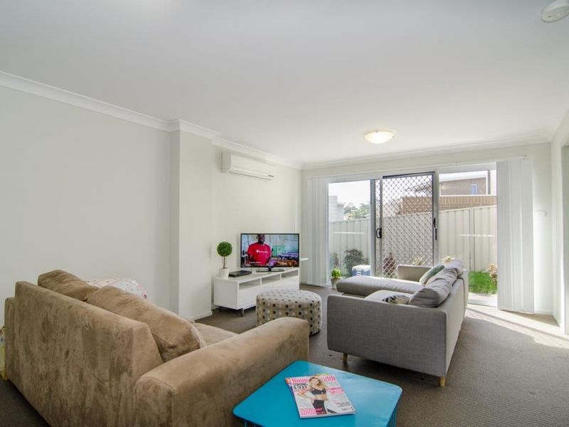 8/62 Tennent Road, Mount Hutton NSW 2290, Image 2