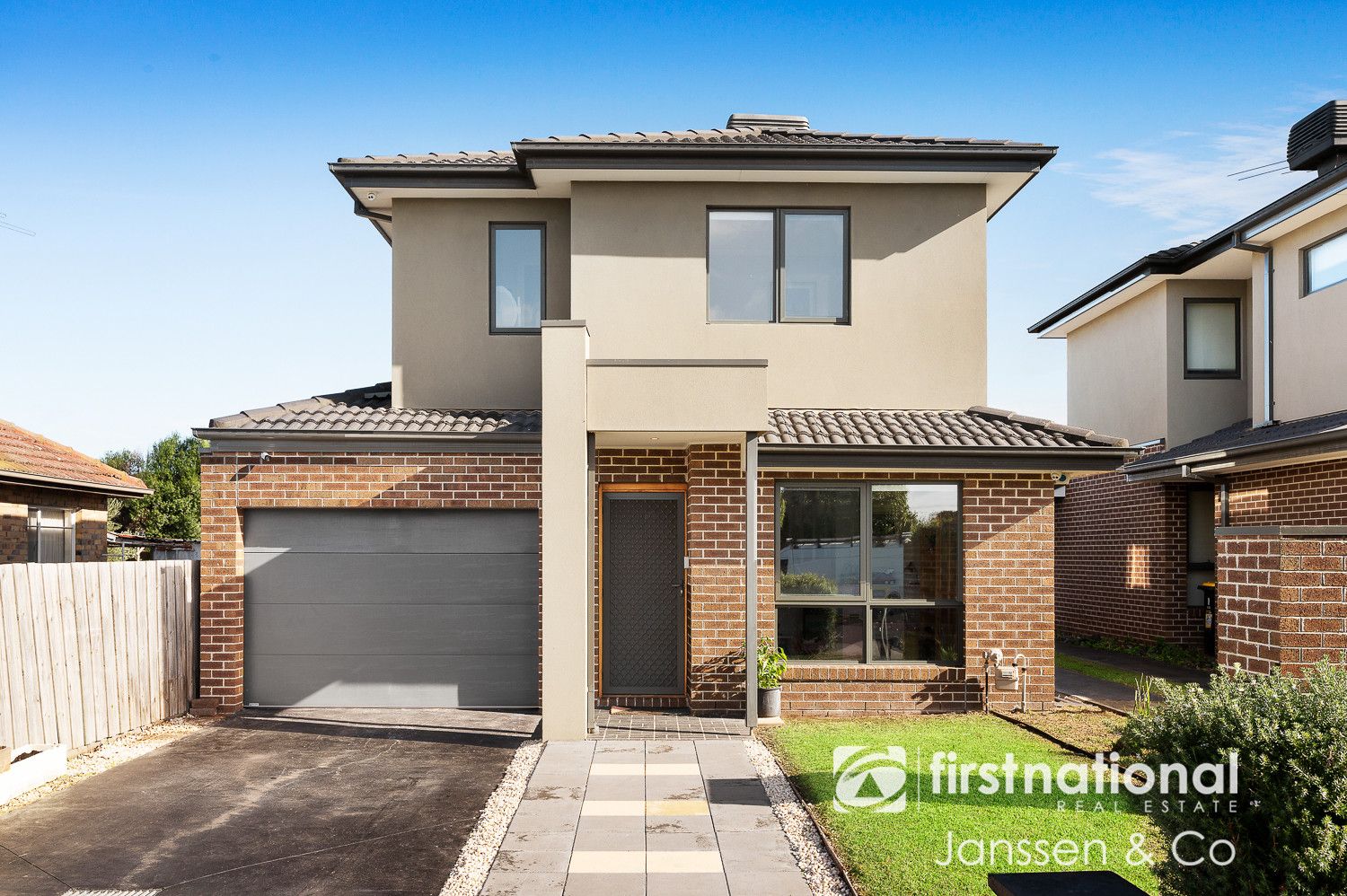 3 bedrooms Townhouse in 1/17 Tennyson Avenue CLAYTON SOUTH VIC, 3169