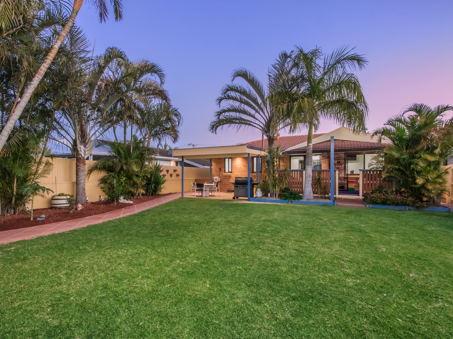 Labrador QLD 4215 3 beds house for Sale, Seller instructs sell this