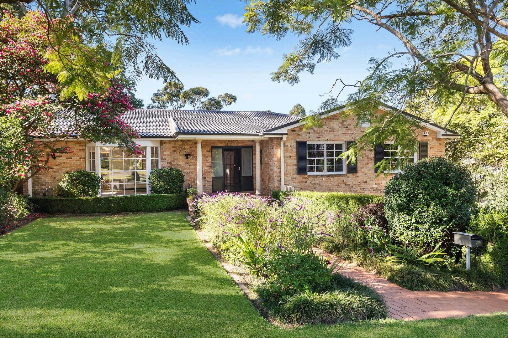 2 Gladstone Avenue, Warrawee NSW 2074, Image 0