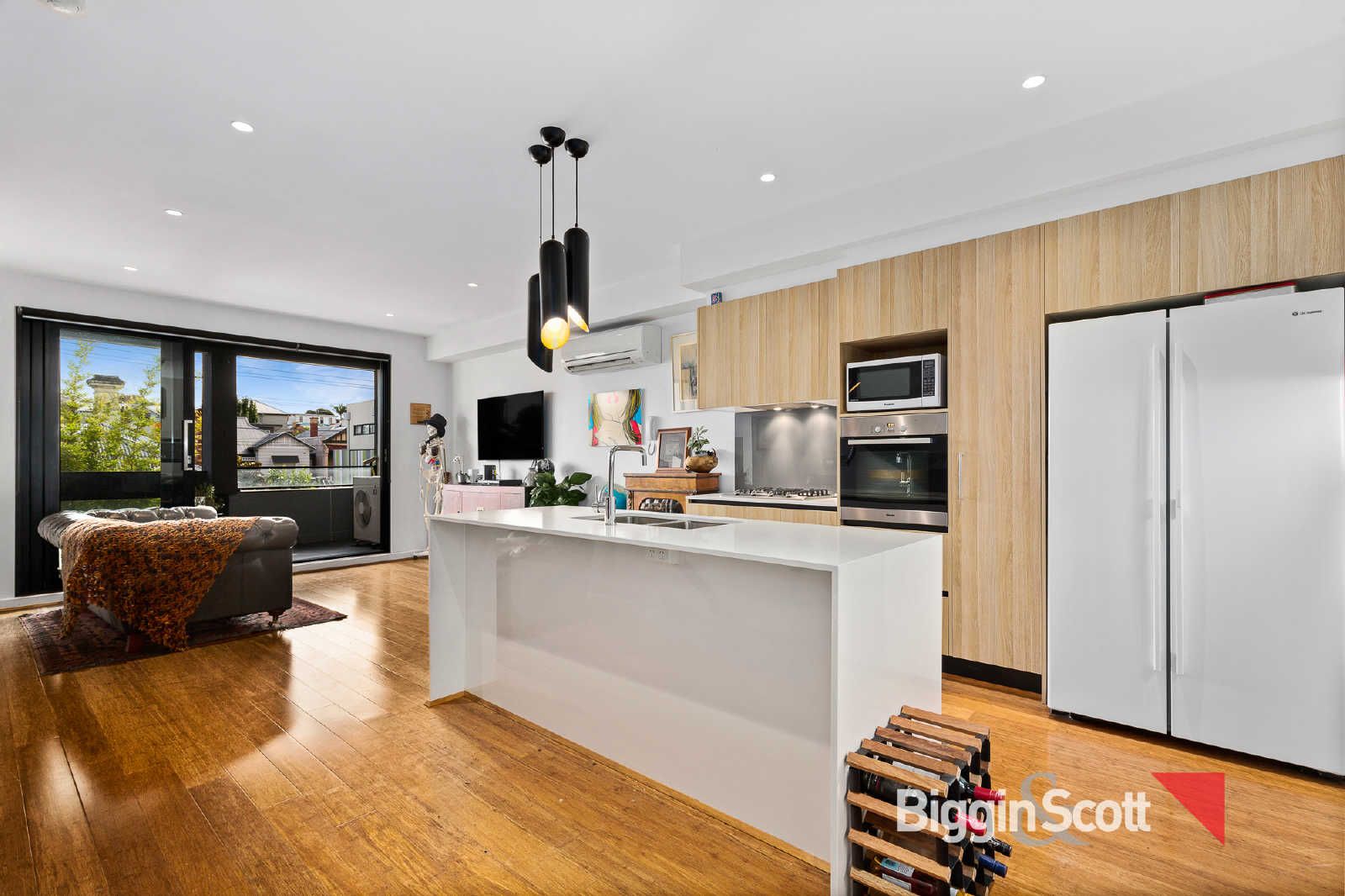 3 bedrooms Townhouse in 15/82 Roseneath St CLIFTON HILL VIC, 3068