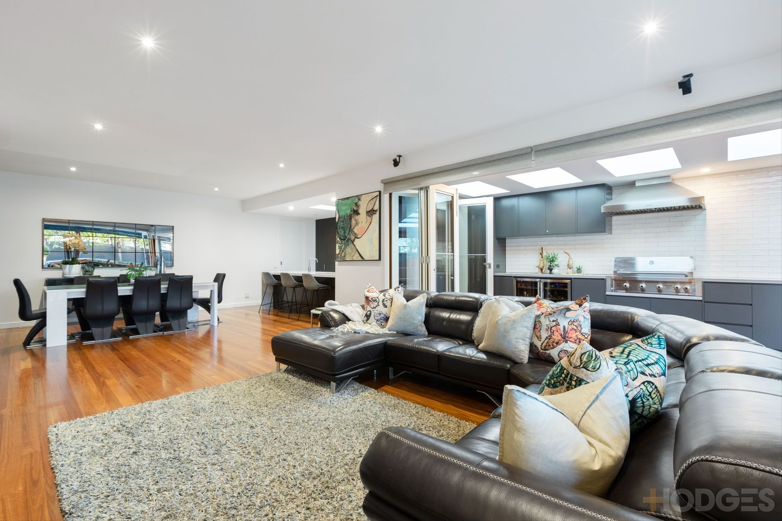 49 Seaview Crescent, Black Rock VIC 3193 House For Rent 1,280 Domain