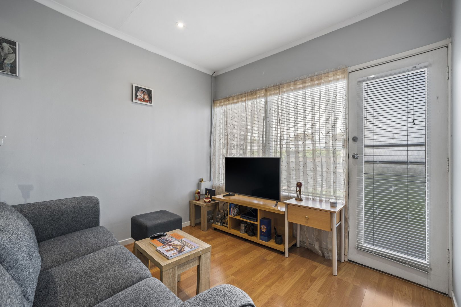 2/121 Nelson Road, Valley View SA 5093, Image 2