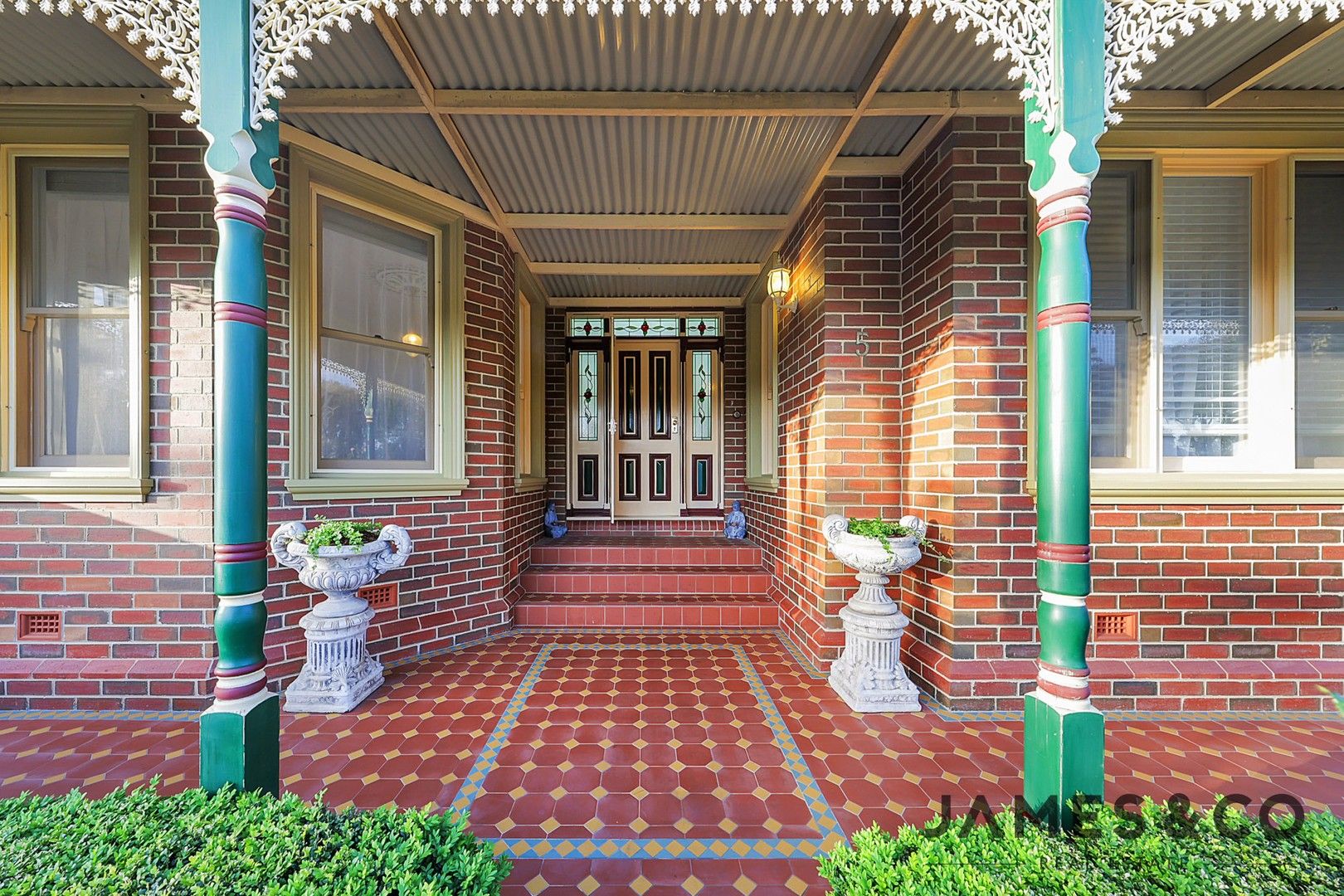 5 Nardoo Street, South Morang VIC 3752 | Domain