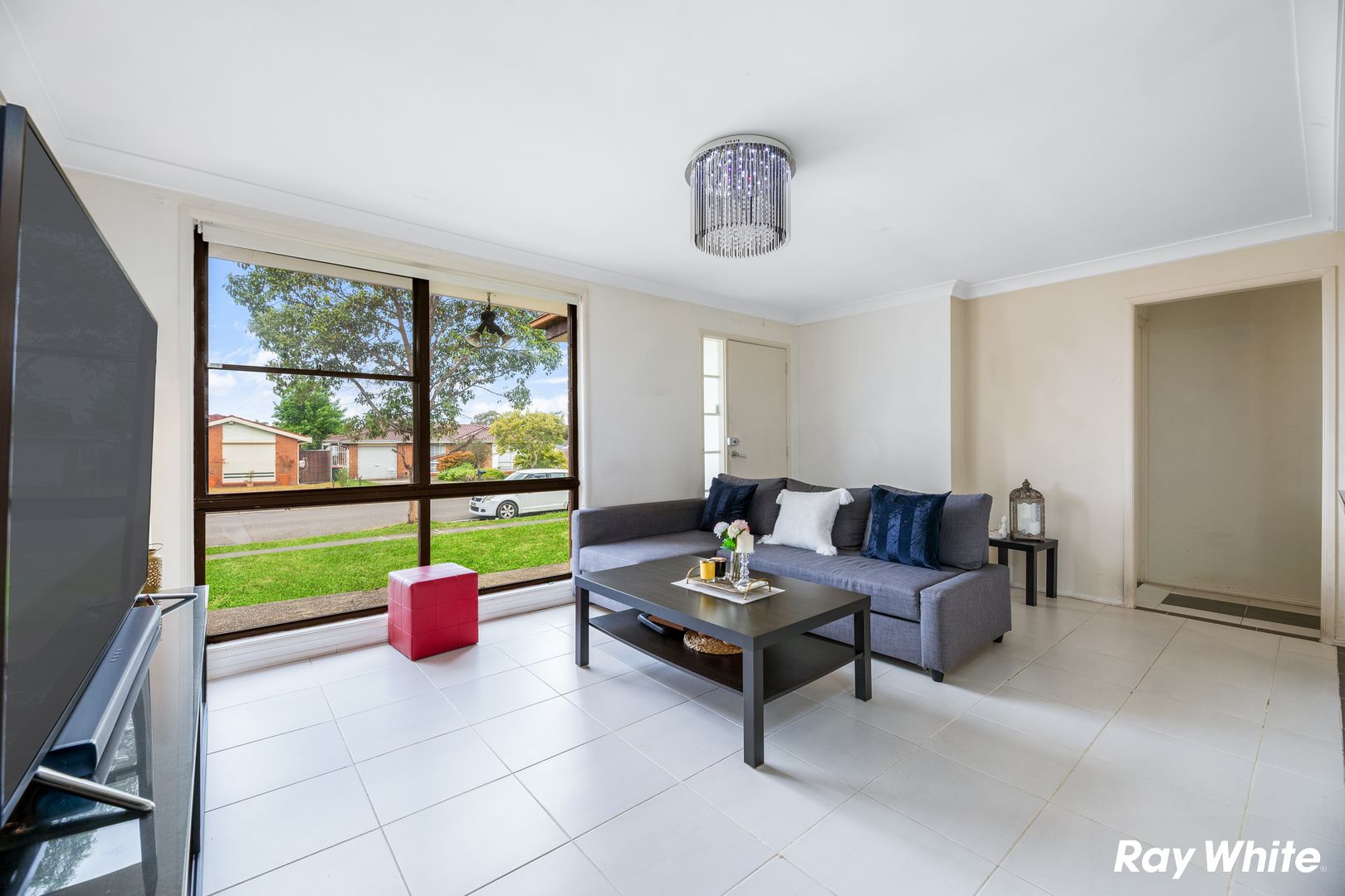 21 Aminta Crescent, Hassall Grove NSW 2761, Image 2