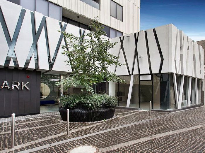 2 bedrooms Apartment / Unit / Flat in 617/253 Bridge Road RICHMOND VIC, 3121
