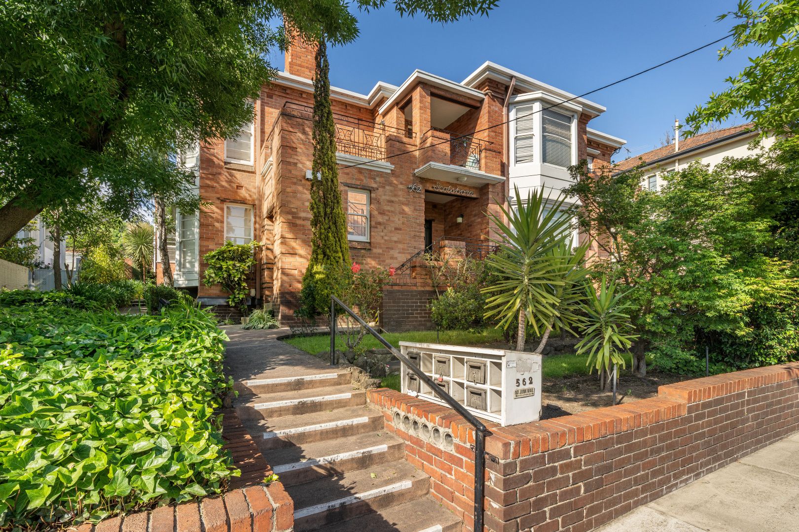 3/562 Toorak Road, Toorak | Property History & Address Research | Domain