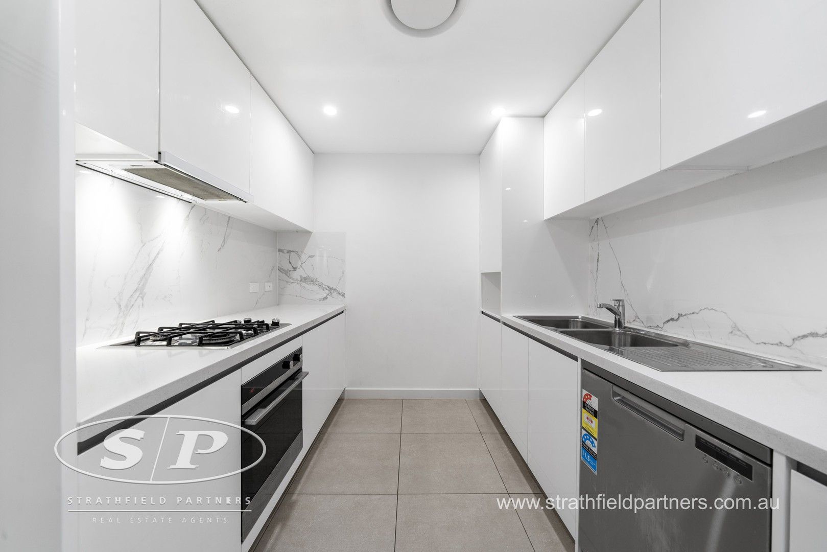2 bedrooms Apartment / Unit / Flat in 505/8-14 Lyons Street STRATHFIELD NSW, 2135