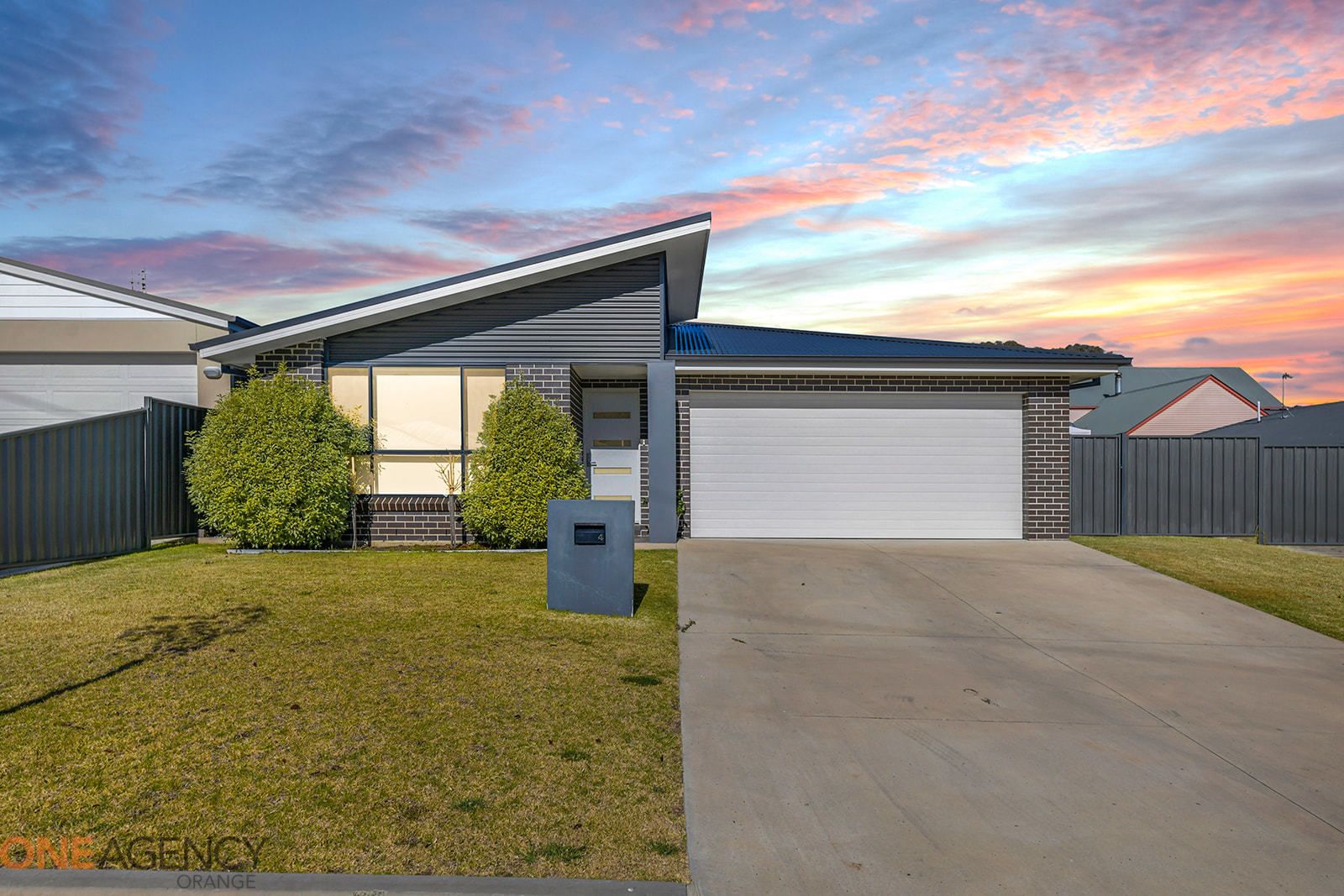 3 bedrooms House in 4 Viola Place ORANGE NSW, 2800