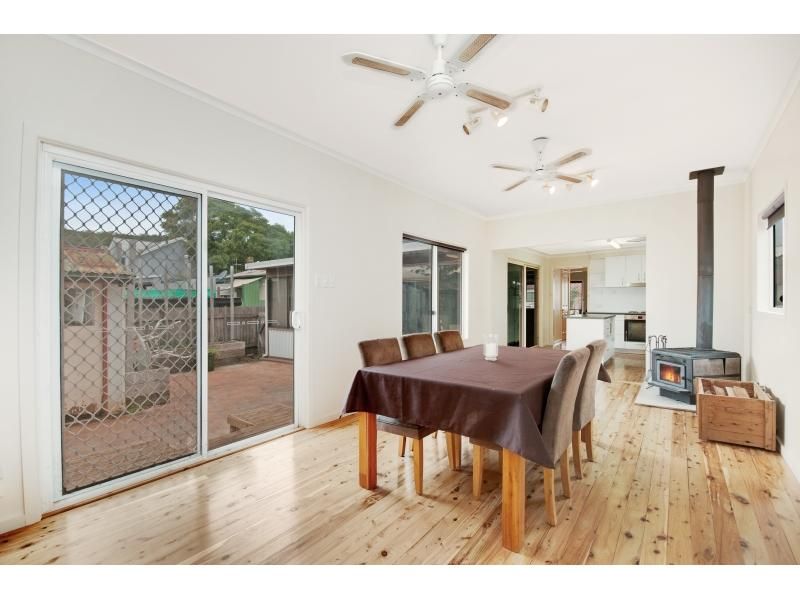 35 Wallaby Street, BLACKWALL NSW 2256, Image 2