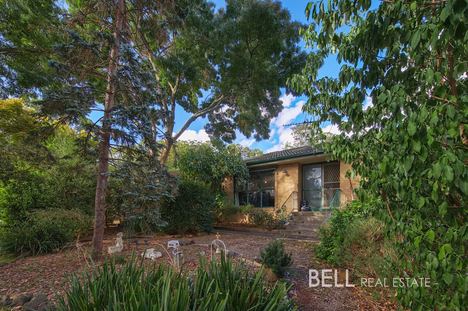 6 Leighton Avenue, Emerald VIC 3782, Image 2