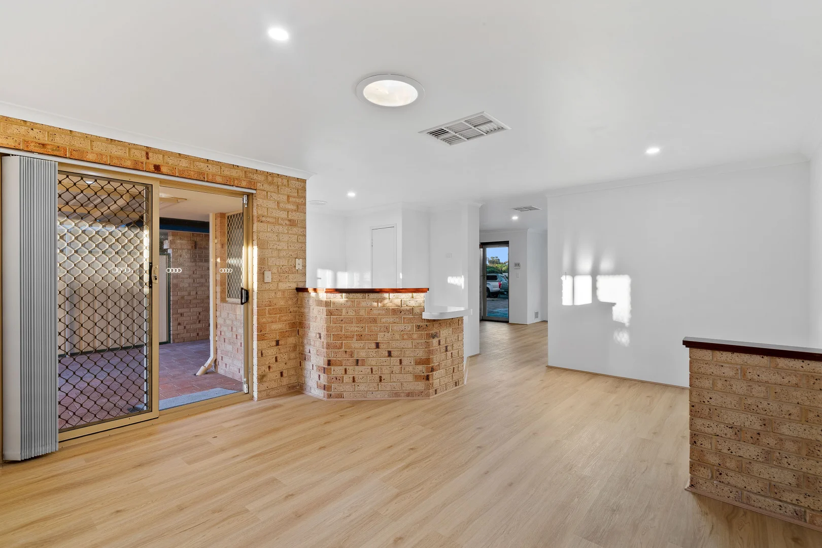 Additional image 6 of 1/9 Erica Street, Coodanup WA 6210