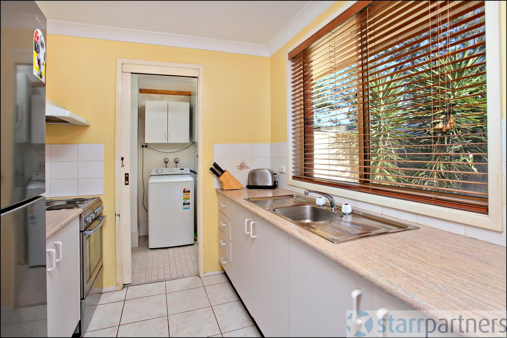 2/189a Mileham Street, SOUTH WINDSOR NSW 2756, Image 2