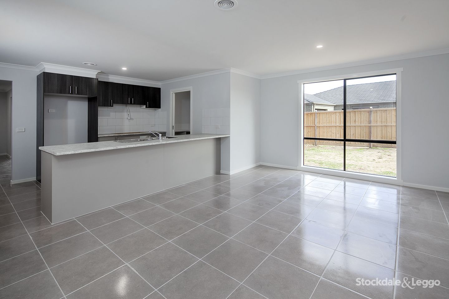 10 Water Lily Road, Bunyip VIC 3815, Image 2