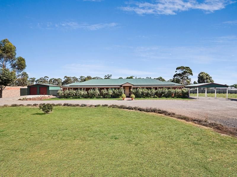 6 Hakea Road, Huntly VIC 3551