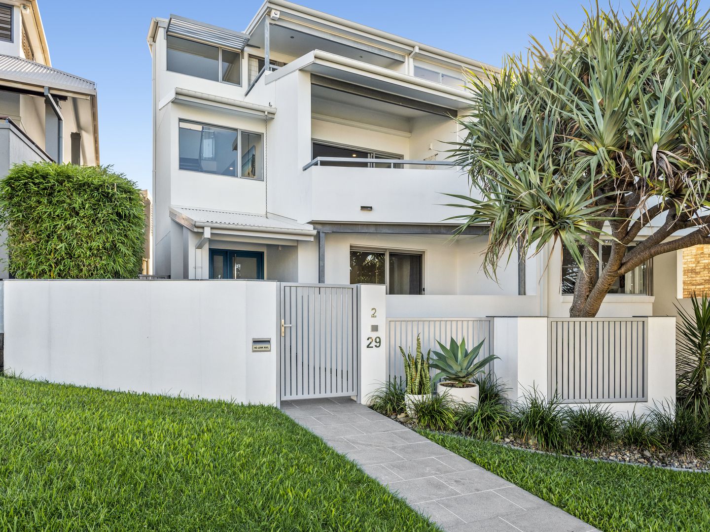 2/29 Camperdown Street, Coffs Harbour NSW 2450, Image 2