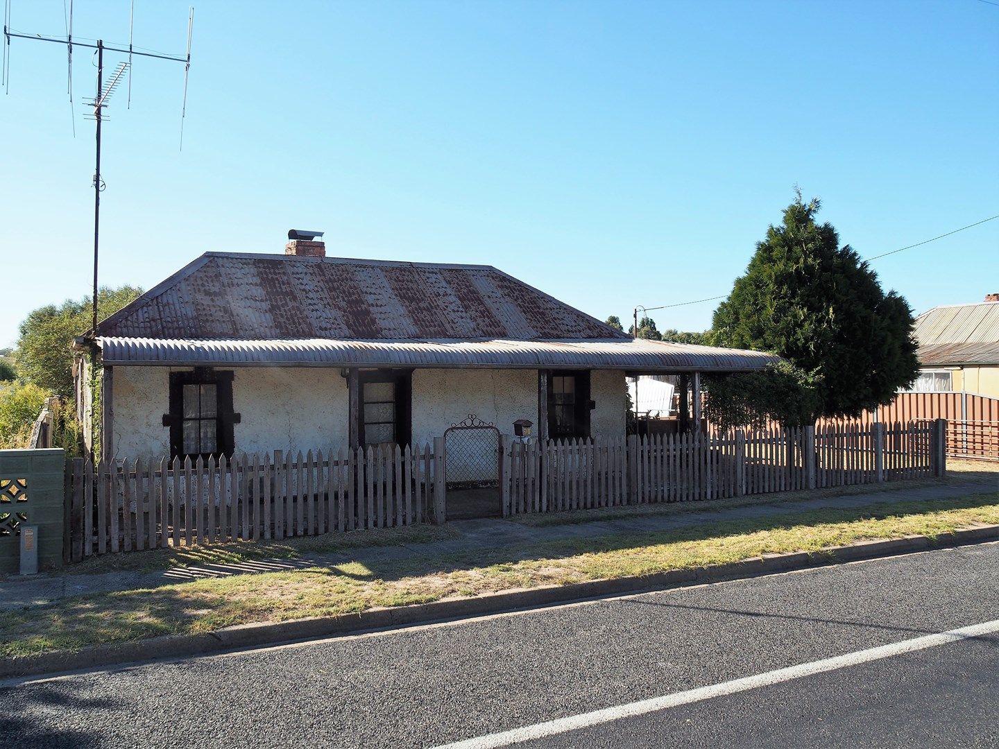 21 Rockley Street, Georges Plains NSW 2795, Image 0