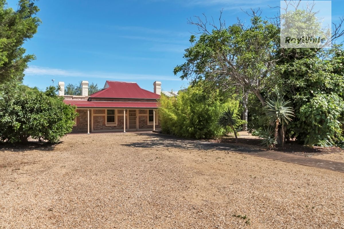 25 Fourth Street, Gawler South SA 5118, Image 2