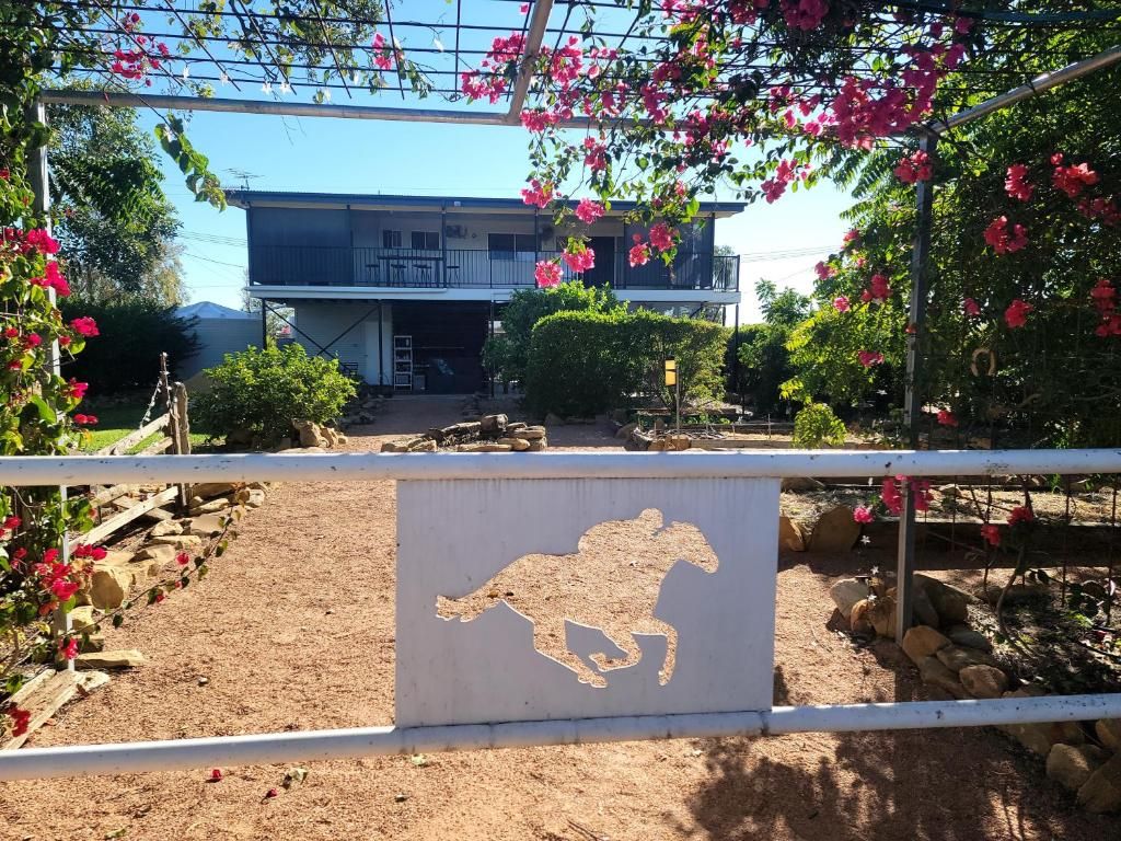 4 bedrooms House in 0 Jabiru Street LONGREACH QLD, 4730