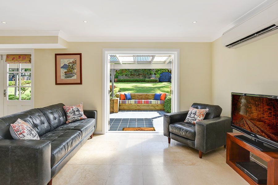 12 Roses Run, Westleigh NSW 2120, Image 2