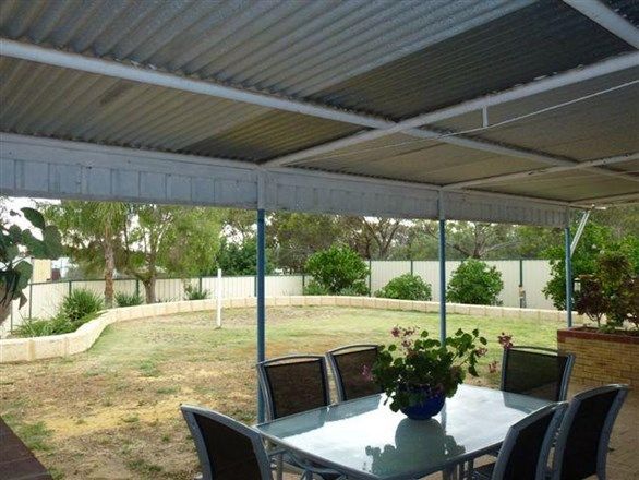 31 Macpherson St, CUNDERDIN WA 6407, Image 1