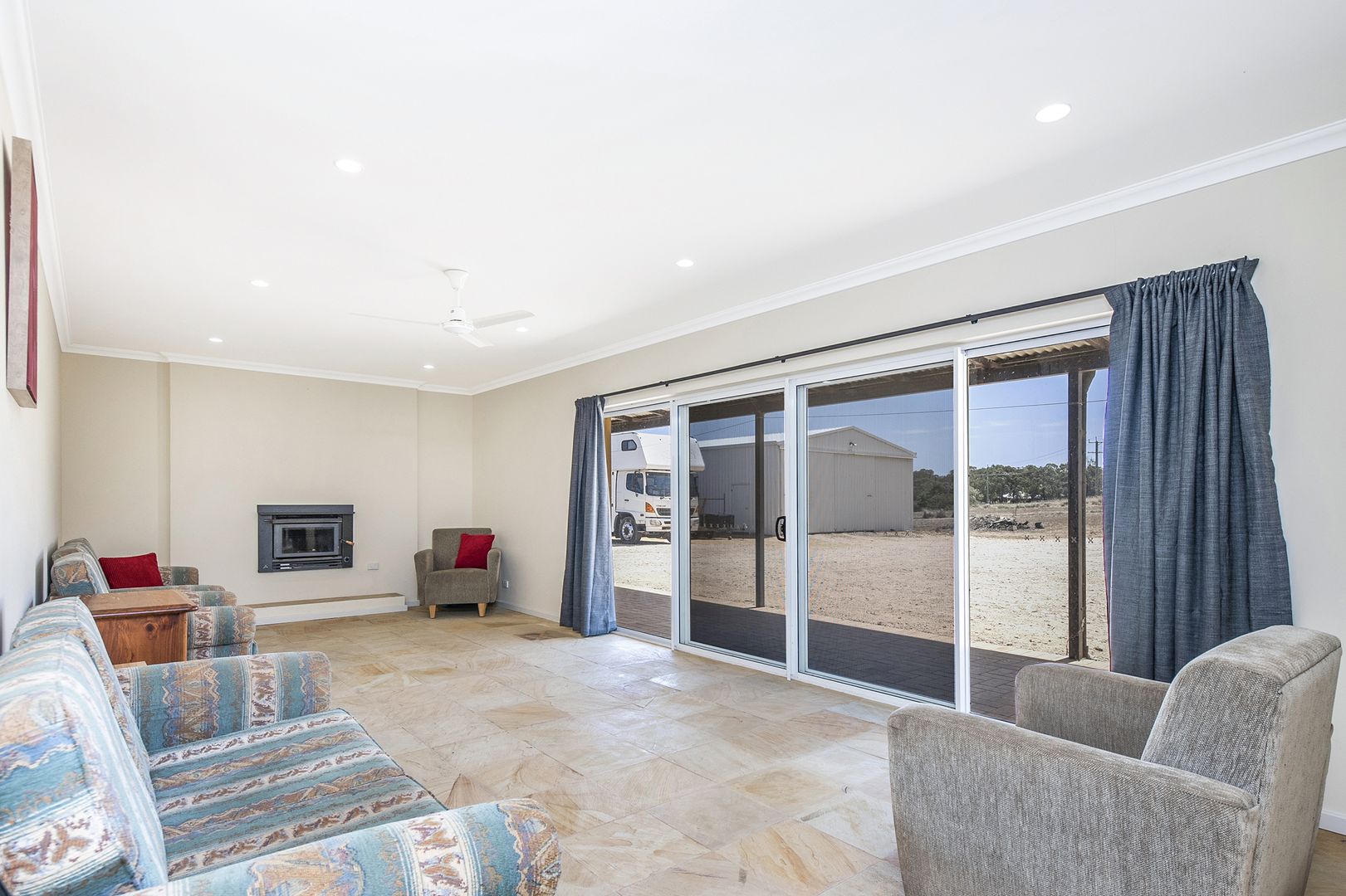 32 Sandalwood Road, Gabbadah WA 6041, Image 2