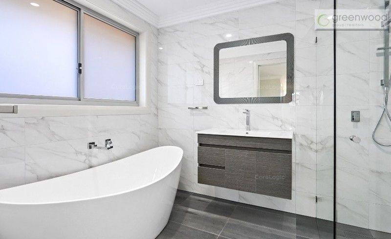 5 bedrooms House in 11 Towell way KELLYVILLE NSW, 2155
