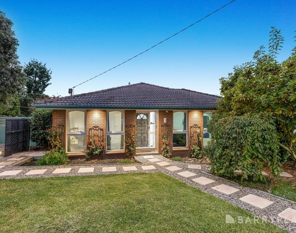 1 Arkarra Court, Mooroolbark VIC 3138