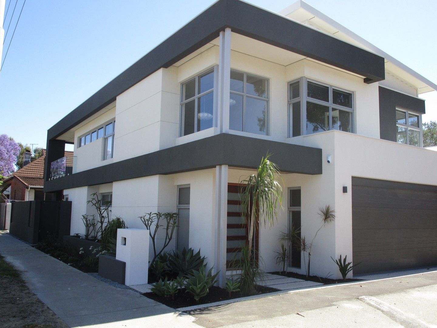 3 bedrooms House in 46 Norfolk Street MOUNT LAWLEY WA, 6050