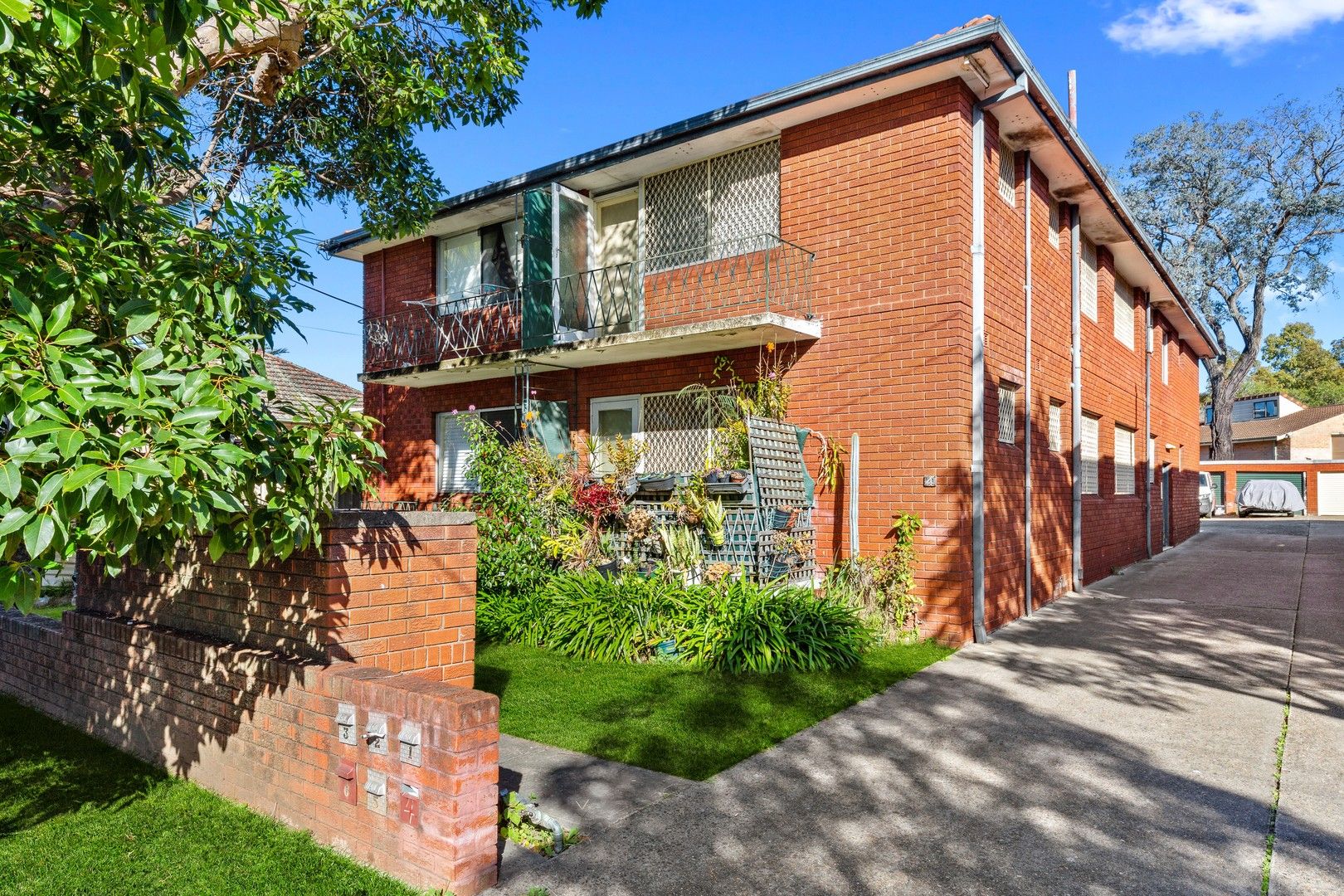 2 bedrooms Apartment / Unit / Flat in 5/4 Rickard Street PUNCHBOWL NSW, 2196