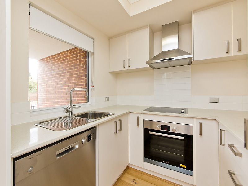 1 bedrooms Apartment / Unit / Flat in 3/1 Fourth Avenue MOUNT LAWLEY WA, 6050