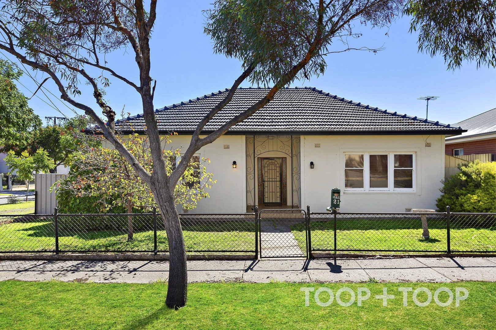 21 Ruthven Avenue, Magill SA 5072