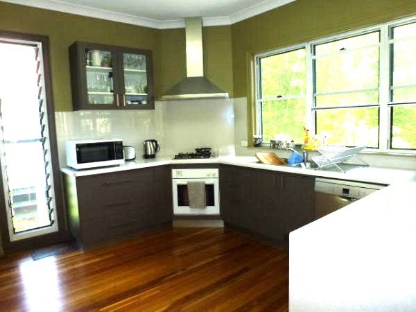 3 bedrooms House in 98 McIlwraith EVERTON PARK QLD, 4053
