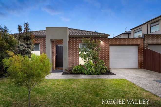 Picture of 1/21 Sydney Street, AVONDALE HEIGHTS VIC 3034