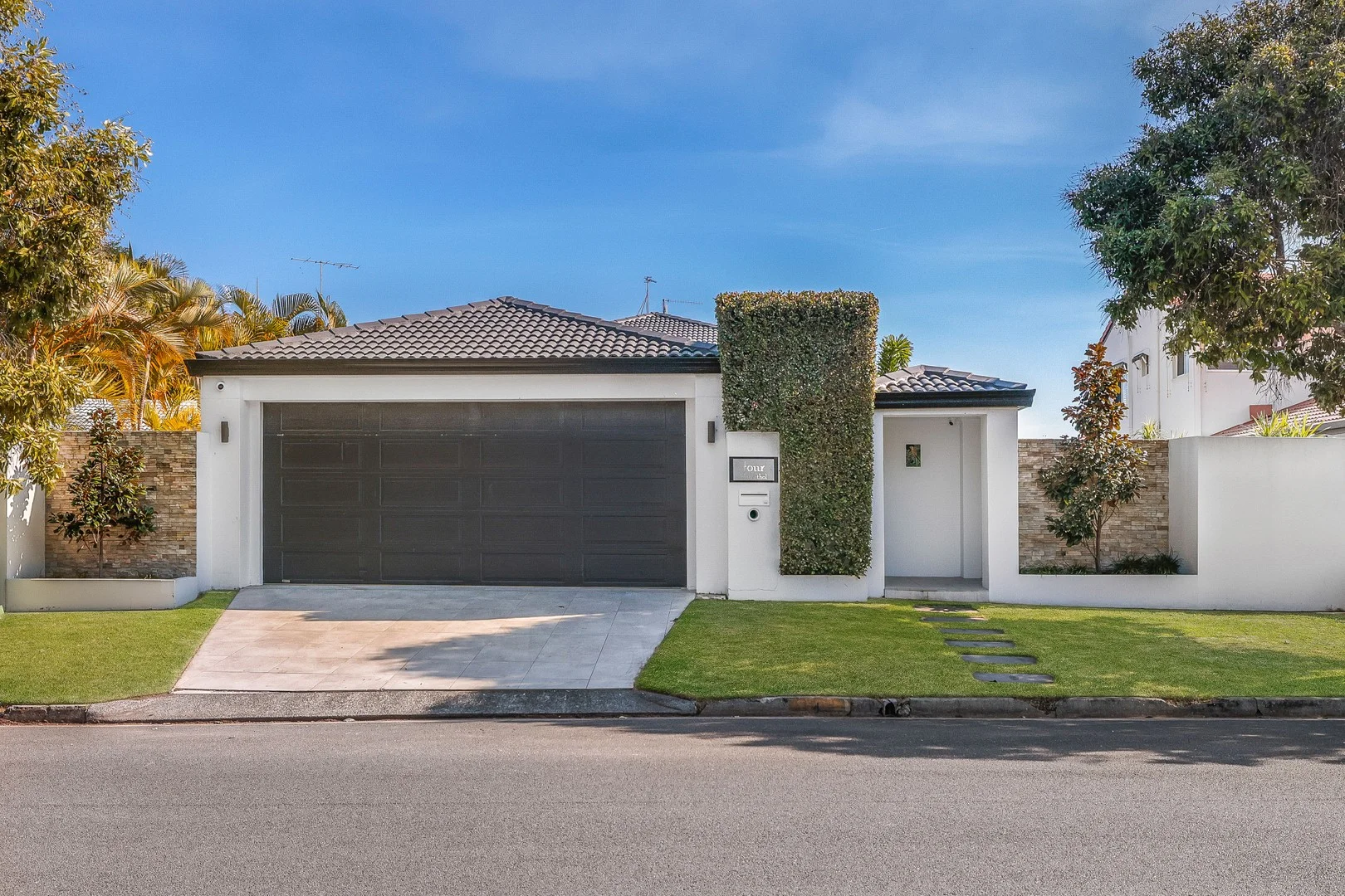 Additional image 24 of 4 Blair Athol Crescent, Bundall QLD 4217